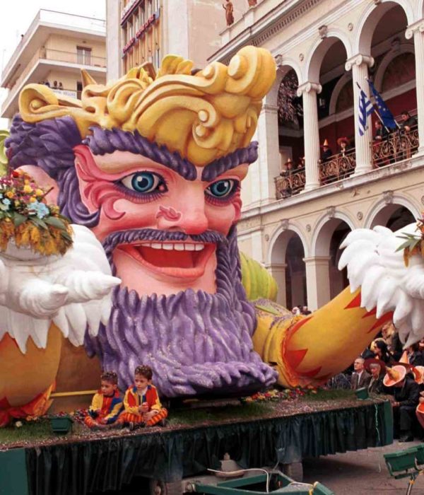 One-day excursion to the Patras carnival