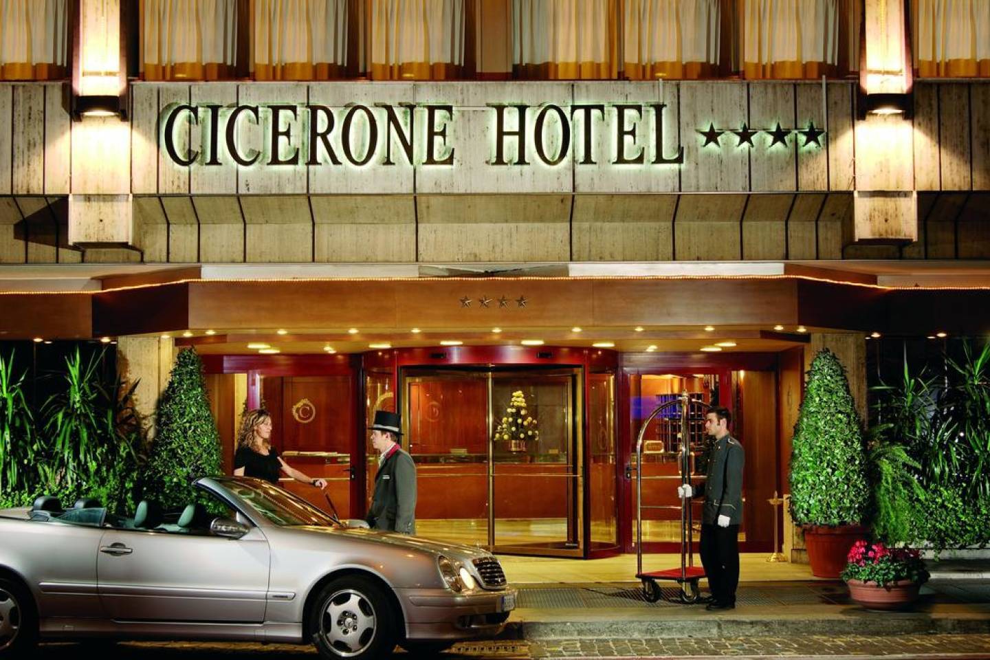 ekdromi italia kalokairi 2023 cicerone Hotel