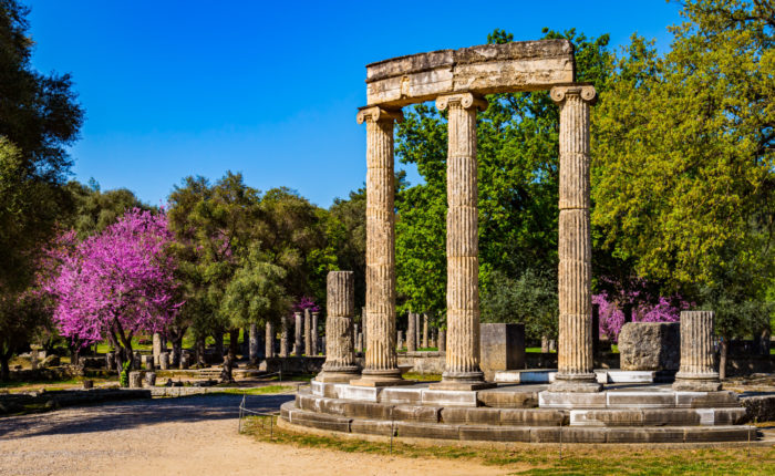 Excursion dans l'ancienne forêt d'Olympie Foloi