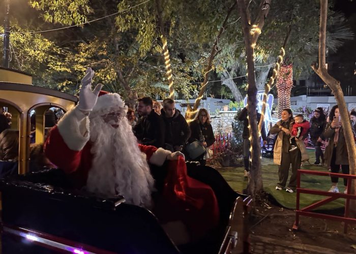 Excursion au parc ferroviaire de Noël de Kalamata