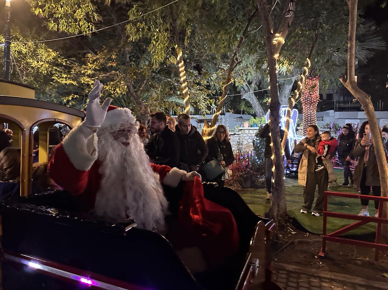 Excursion au parc ferroviaire de Noël de Kalamata