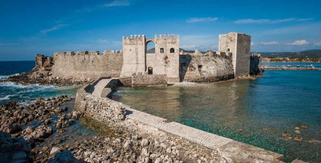Excursion Diros Caves Kalamata and Methoni