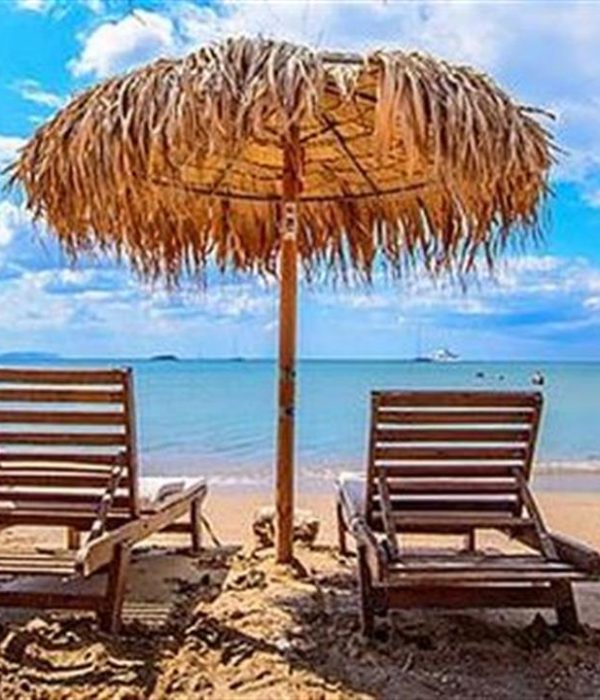 Θαλάσσια Μπάνια στην Αρτέμιδα
