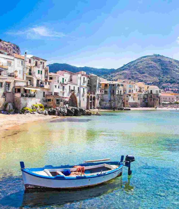 Nine -day excursion of Sicily