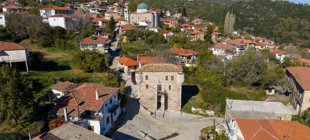 Monoimeri Ekdromi Stin Monh Malevi Kai Agios Petro 1