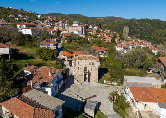 monoimeri ekdromi stin monh malevi kai agios petro 1