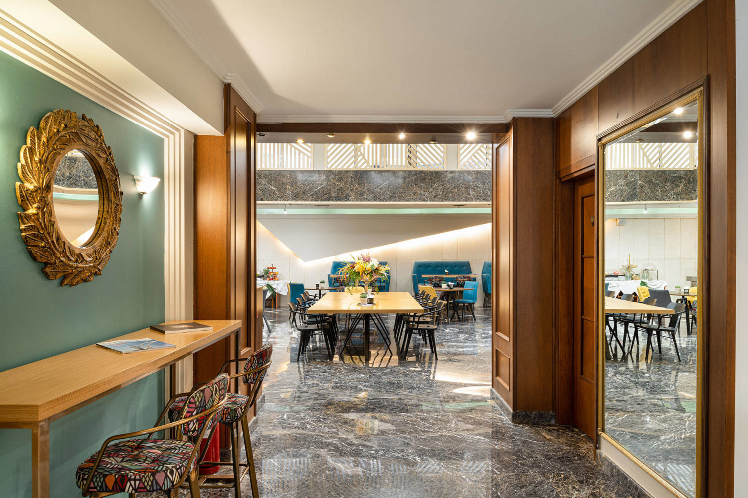 apokriatiki ekdromi thessaloniki naousa karnavali genitsari kai mpoules