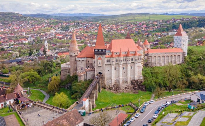 Путешествие на Хэллоуин в Болгарию & Румыния