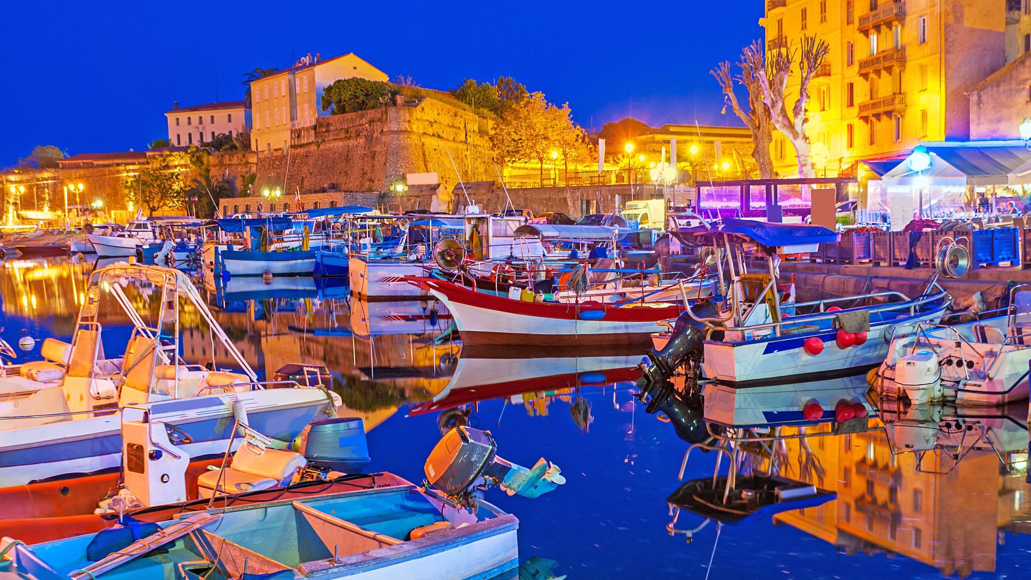 Οκταήμερη Εκδρομή Σαρδηνία - Κορσική